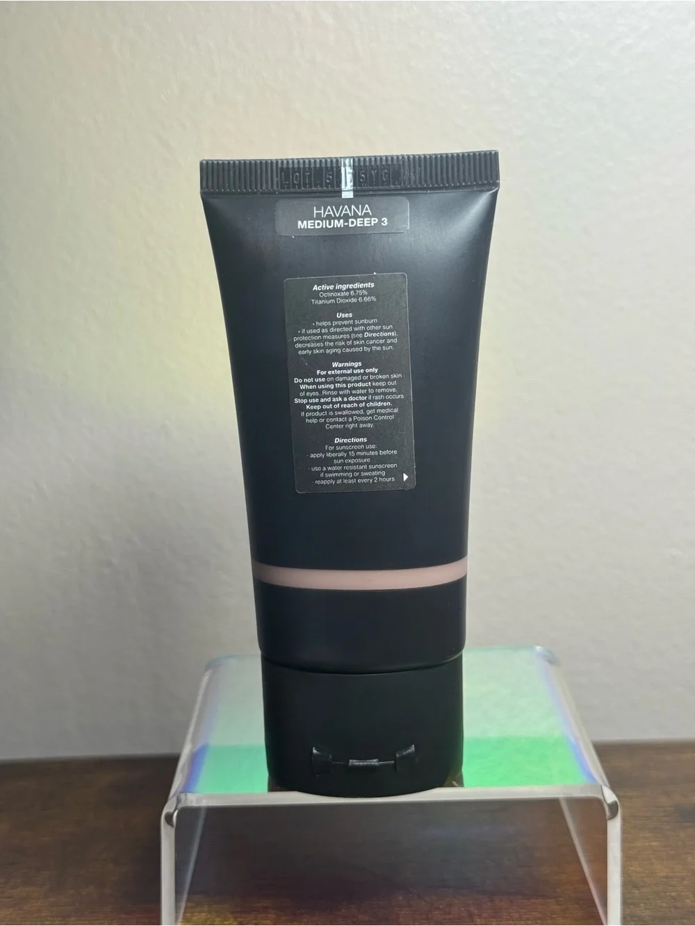 NARS Pure Radiant Tinted Moisturizer Broad Spectrum SPF 30 Havana medium deep 3